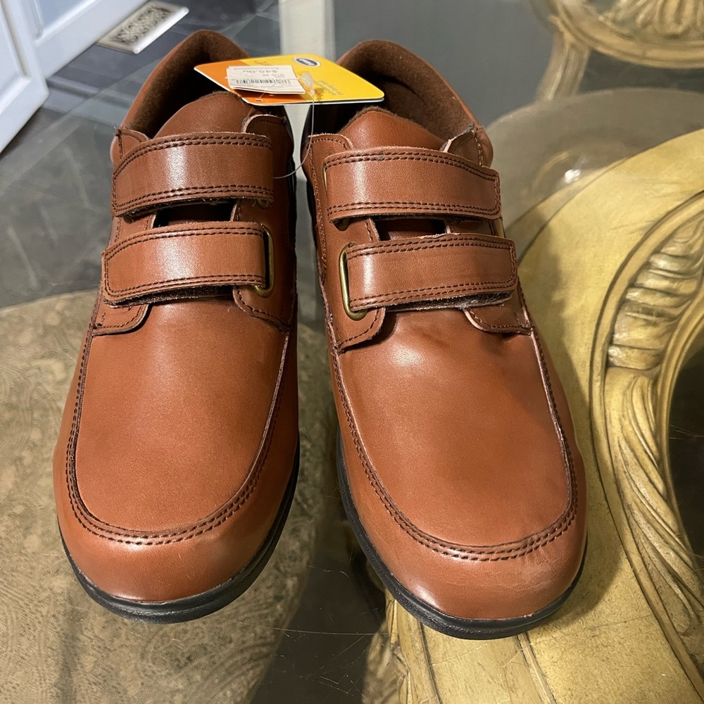 Dr. Scholl’s Men Shoes.